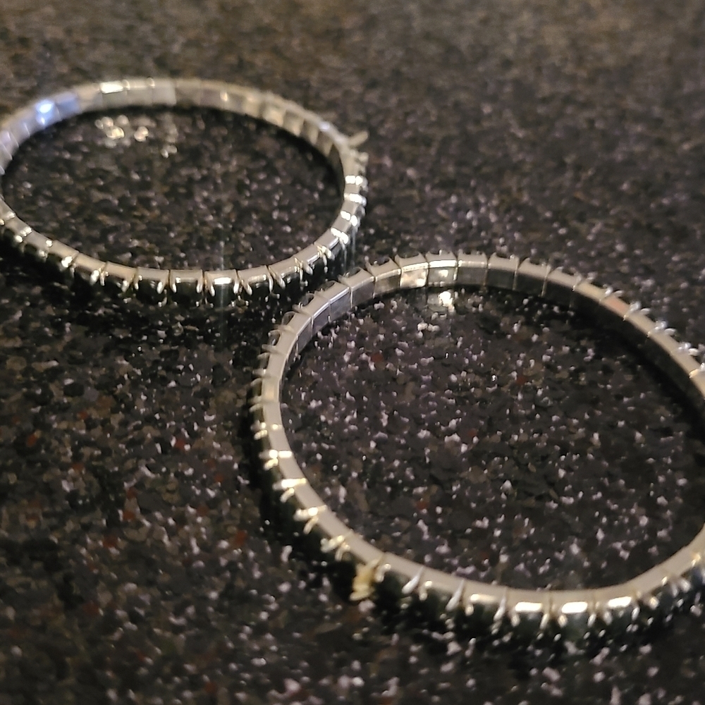DARK NAVY Stretch Crystal Beady Bracelets (2qty) - Picture 5 of 6